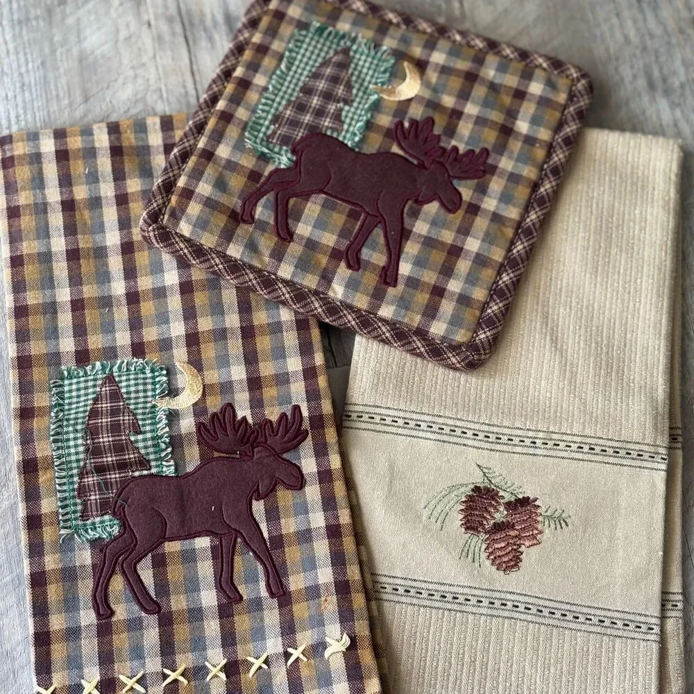 Wood River Textiles Moose Kitchen Towel Pot Holder Set Pinecone Lodge Cabin Deco
